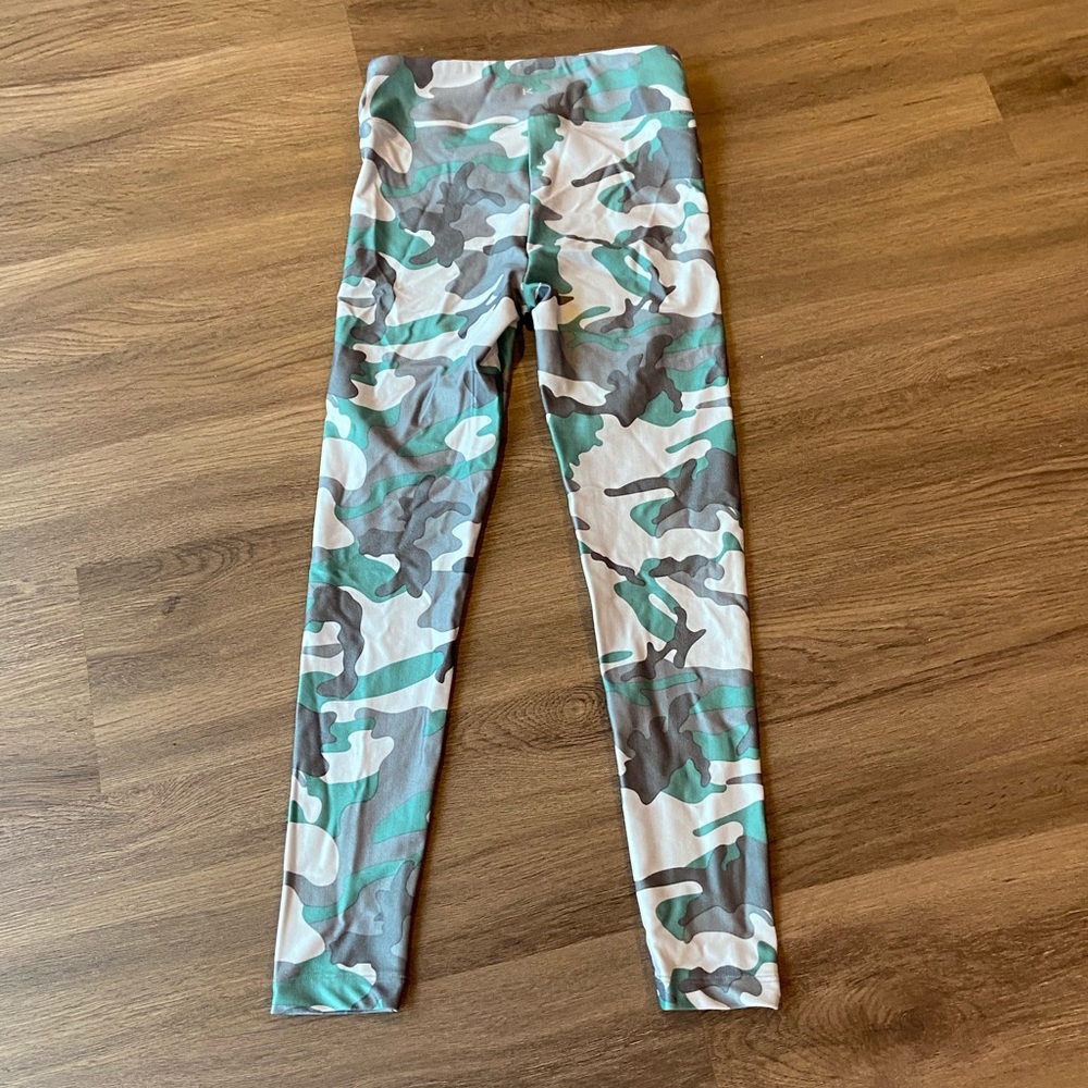 Koral Camo Leggings